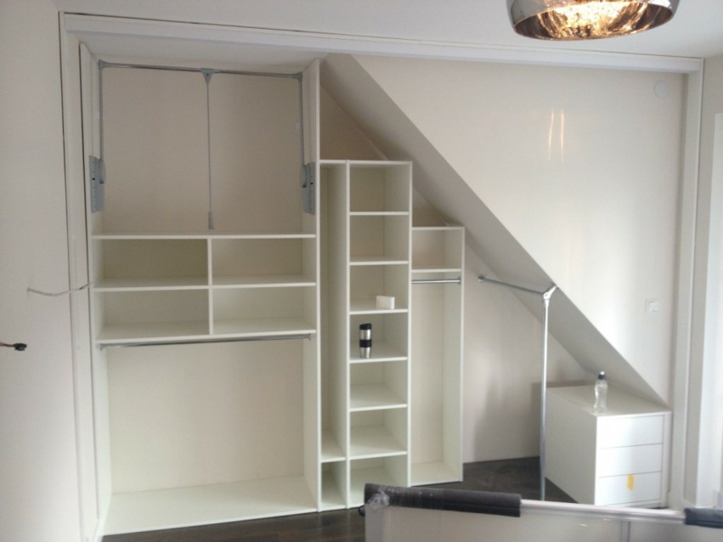 Schlafzimmer dachschräge feng shui: fensterbank dekoration 57 ...