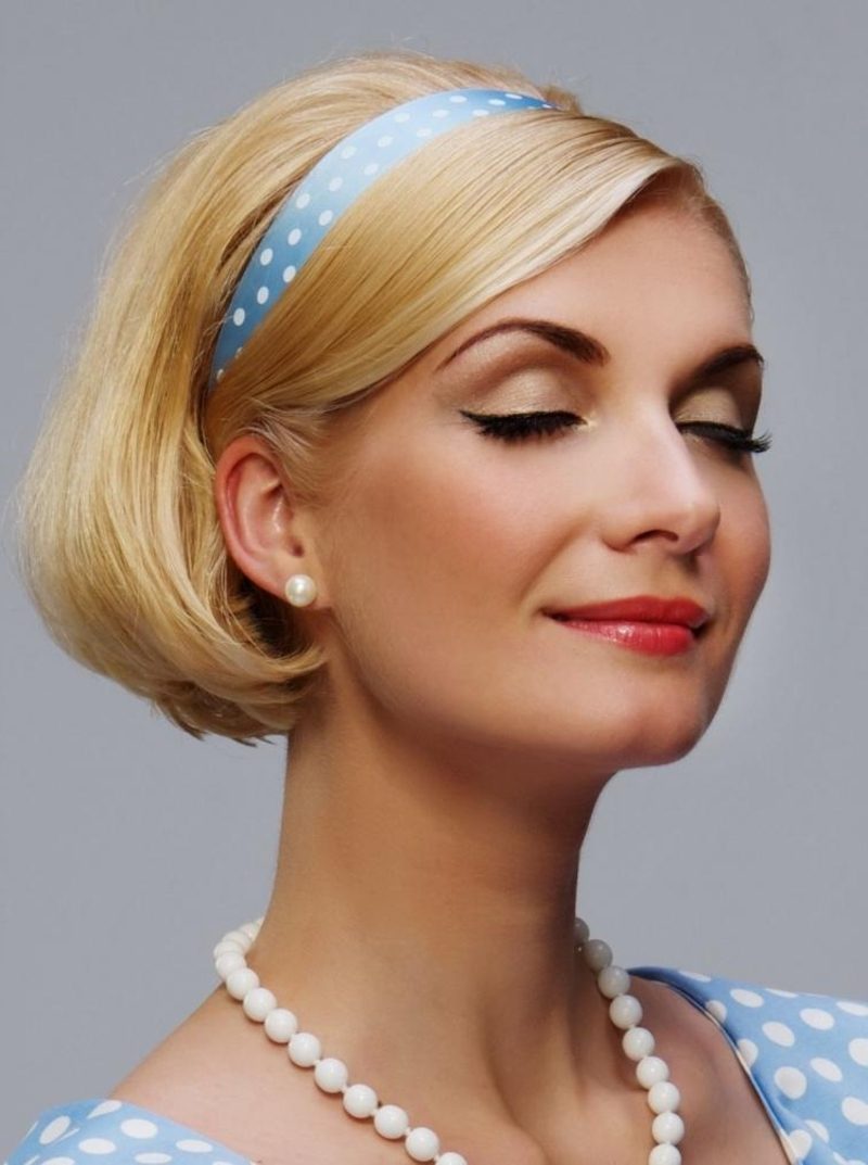 24 herrliche Ideen für effektvolle Frisuren mit Haarband
