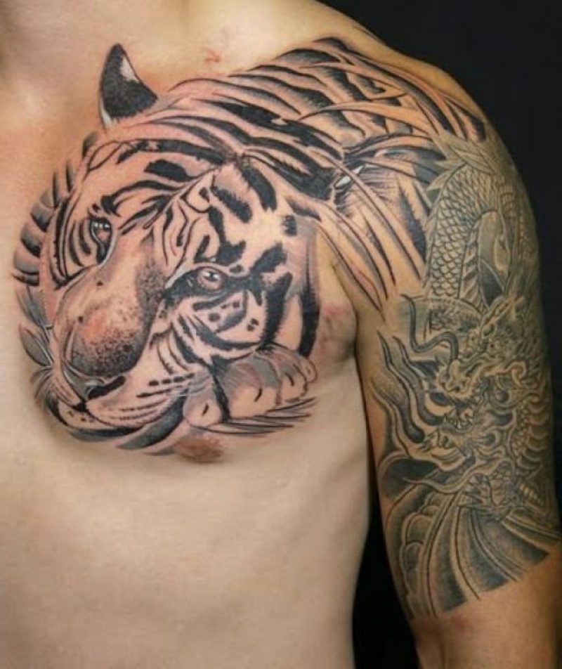 Tattoo brust männer 50 einzigartige