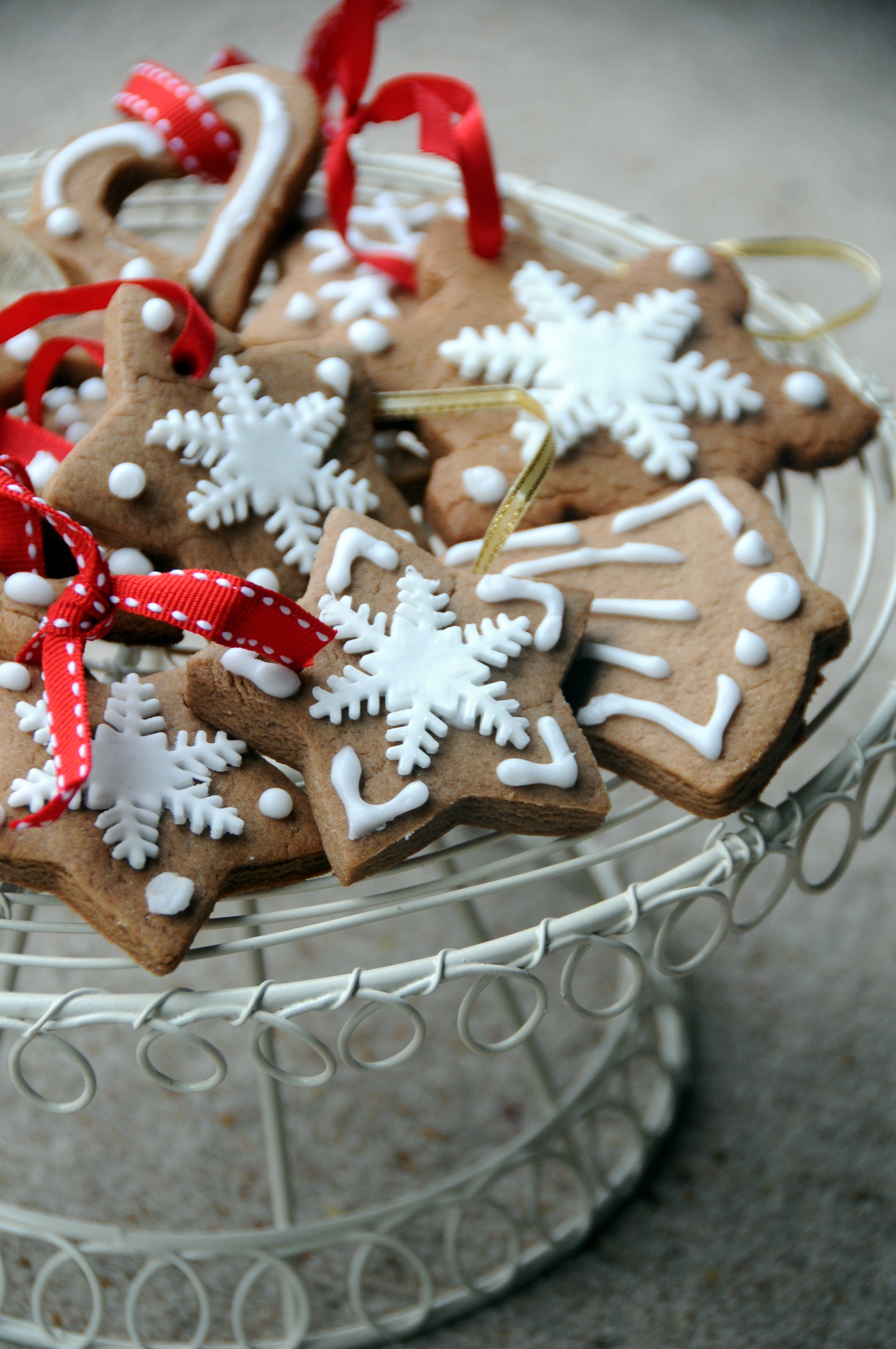 Last-Minute Weihnachtsdeko aus Lebkuchen - Rezepte - ZENIDEEN