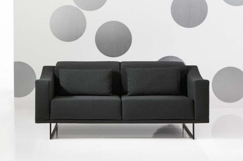 brühl-sofas-modell-deep-space-schwarz