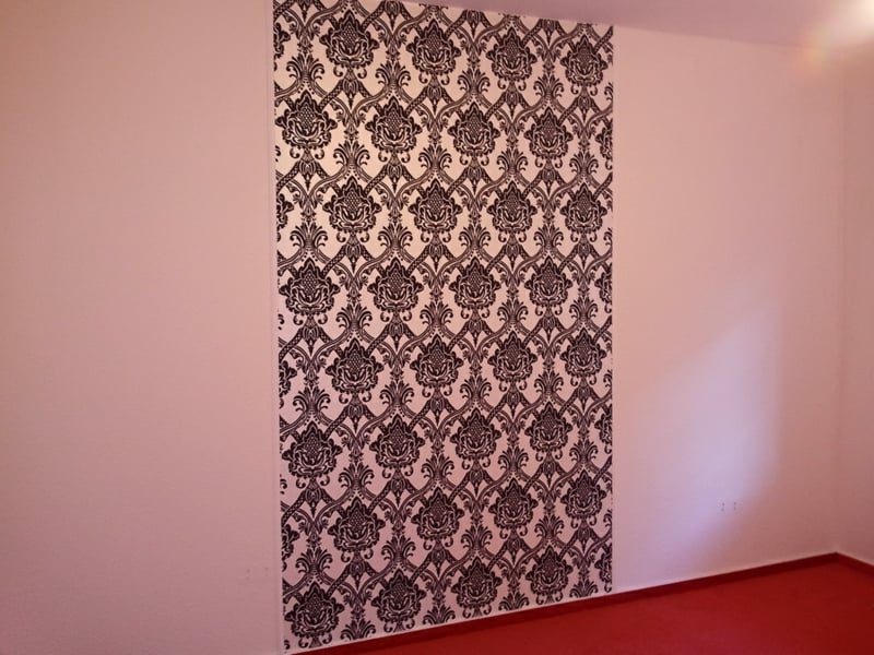 moderne-tapete-schwarze-dekoration-resized
