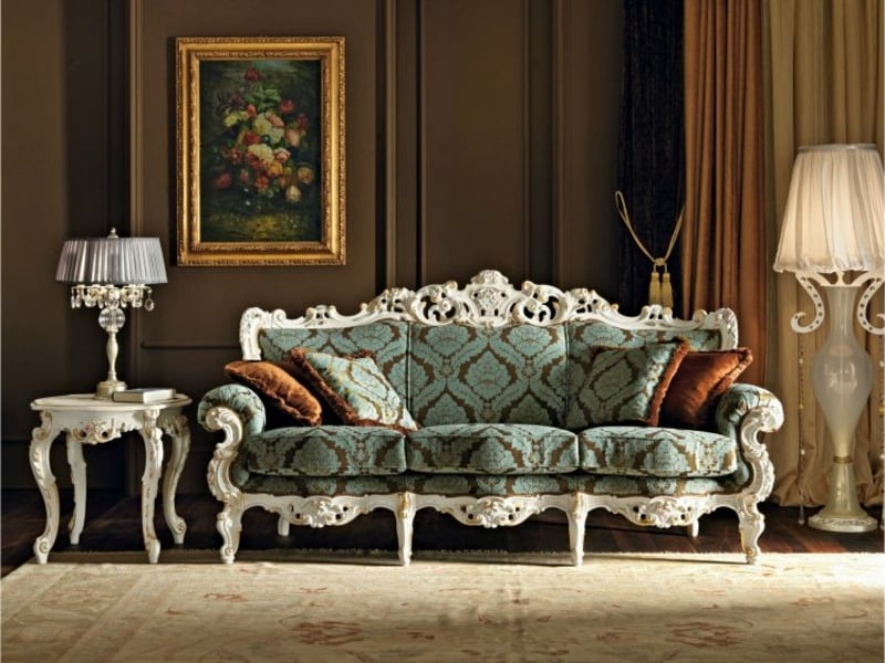 blaues Sofa im Barock Stil