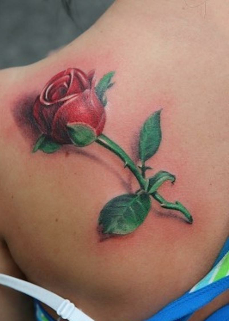 Tattoos Blumen und ihr Symbolik Rücken