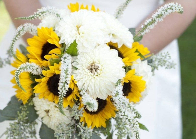 Brautstrauβ mit Sonnenblumen