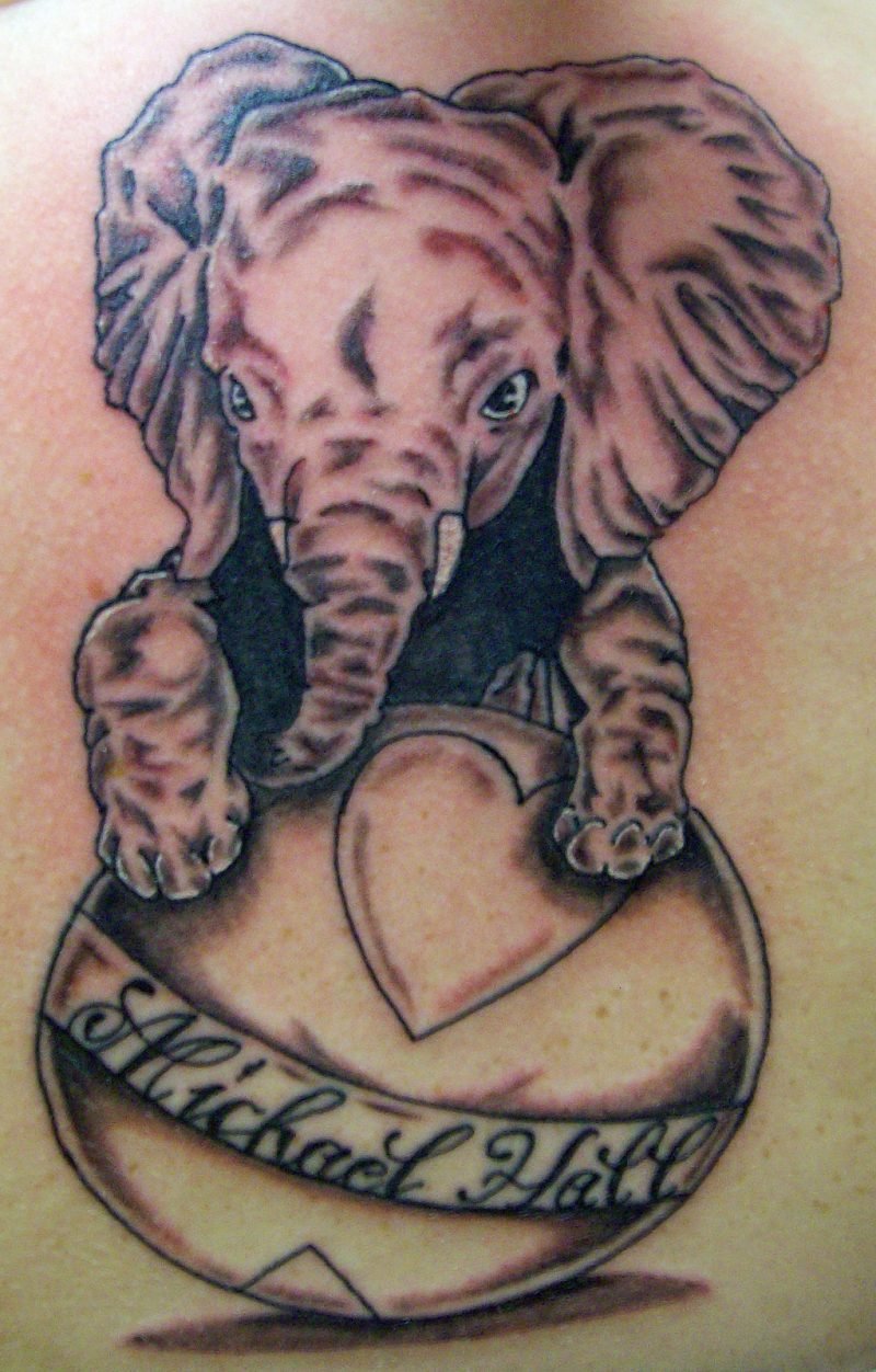 Elefant Tattoo Baby