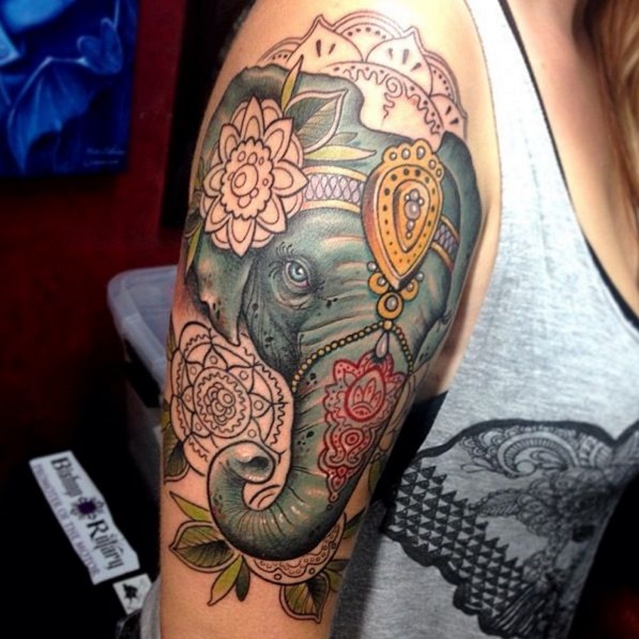 Elefant Tattoo Gibt Ihnen Kraft 25 Faszinierende Ideen Tattoos Zenideen