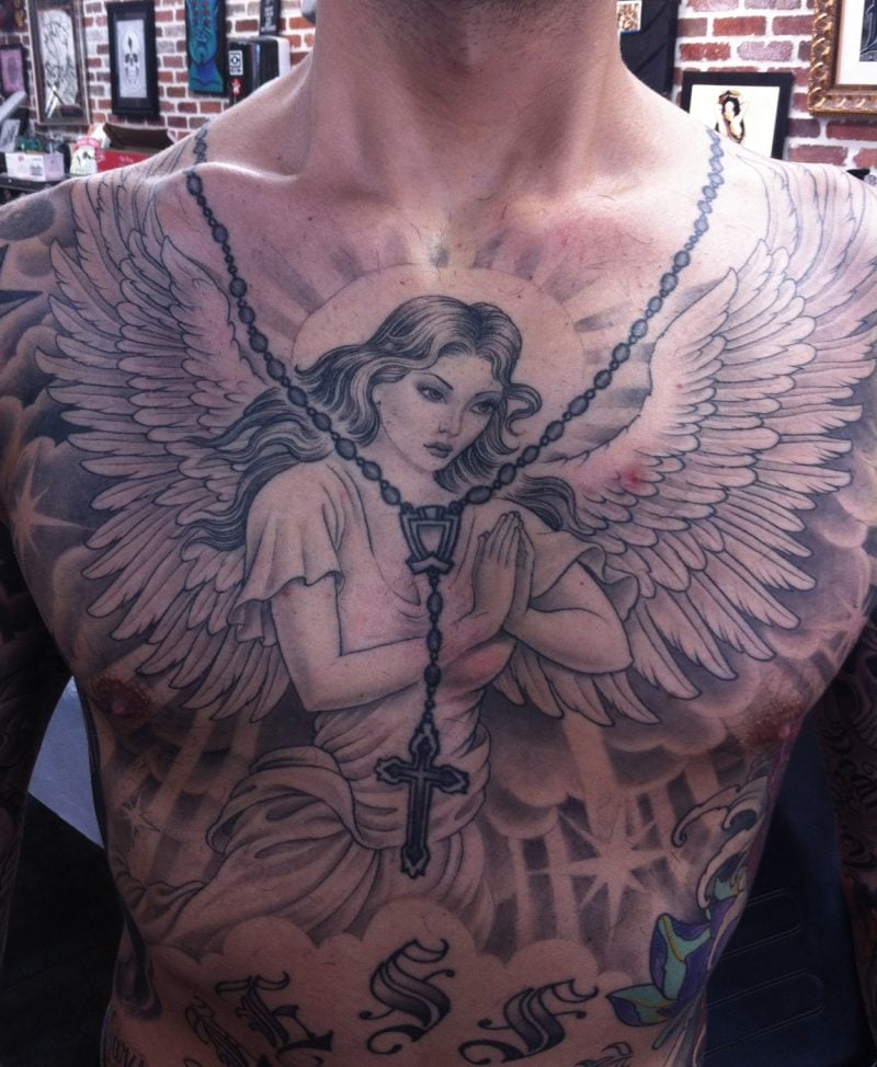 Engel Tattoos Brust 