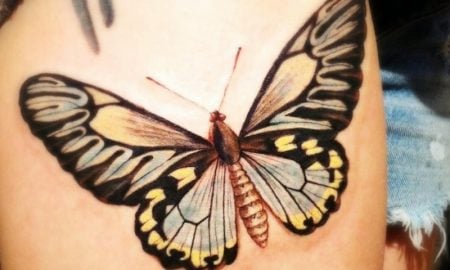 grosses Tattoo Schmetterling
