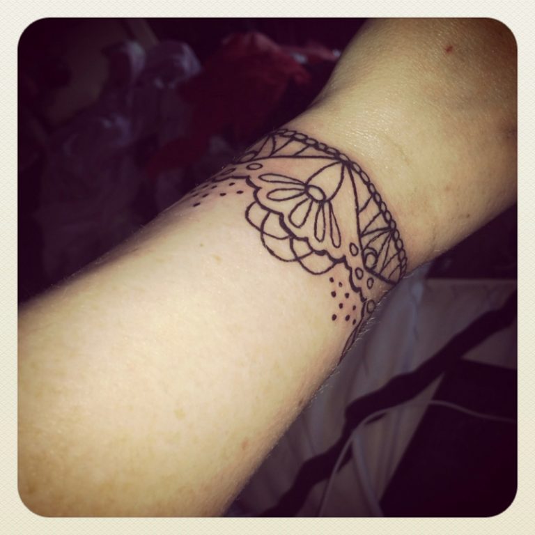 Armband Tattoo Symbole und Bedeutungen Tattoos ZENIDEEN