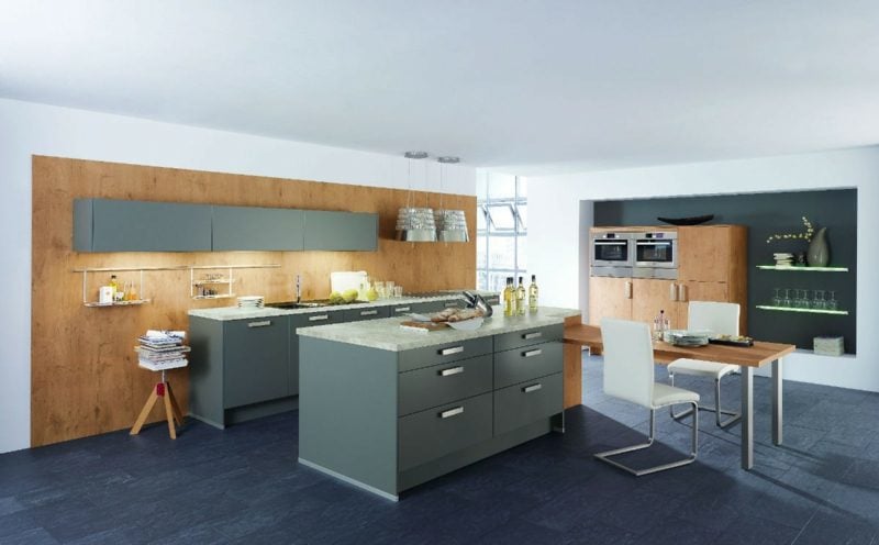 Kücheninsel im Grau moderne Küchengestaltung