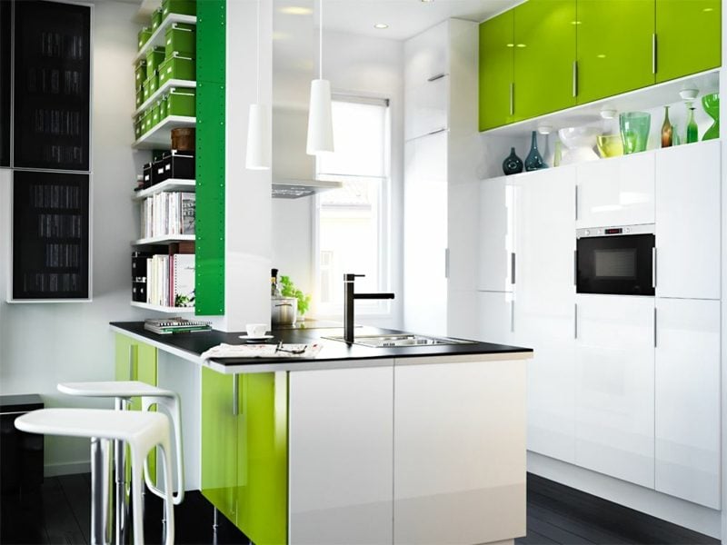 Kücheninsel Weiss und Grün