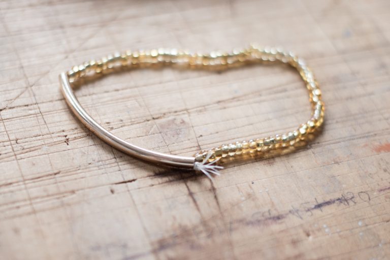 Handgemachter Schmuck: 27 DIY Armband Ideen - bastelideen, DIY - ZENIDEEN