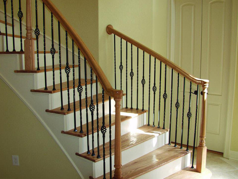 Holzgeländer für Innenbereich: 19 effektive Ideen - Deko & Feiern