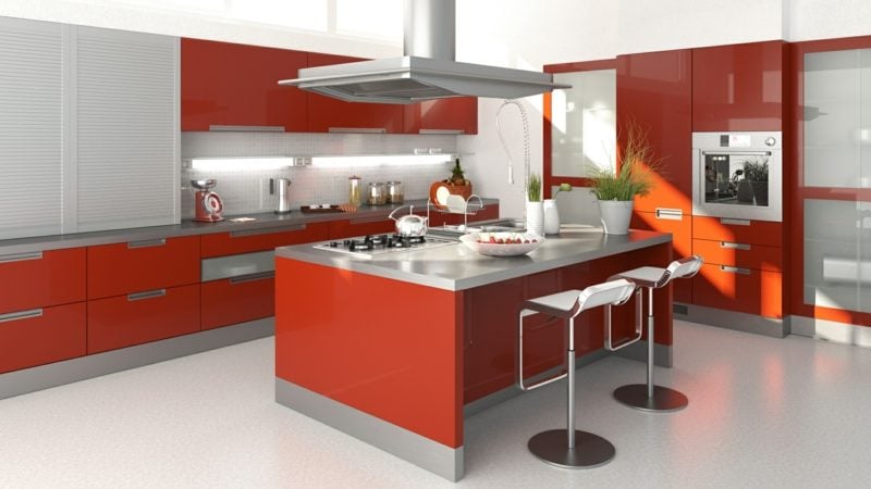 Kücheninsel im Rot