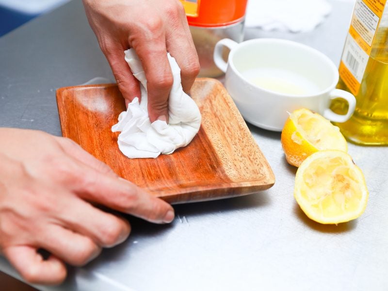 Teakholz Pflege Zitronen 