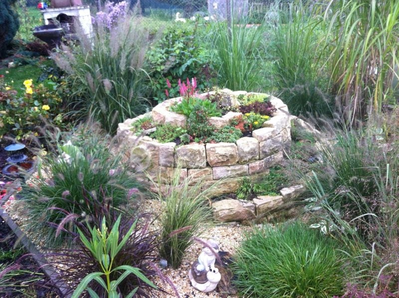 Kräuterspirale Gartengestaltung Ideen und Inspirationen