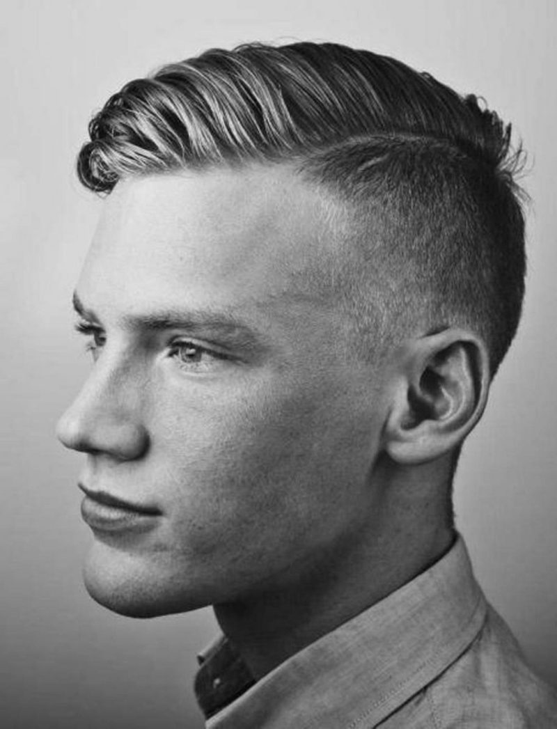 Trendfrisuren 2015 für Männer originelle Frisur im Rockabilly Stil