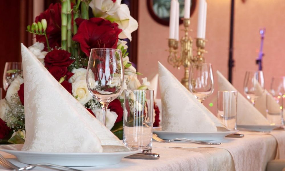 Hochzeitsservietten falten: 10 elegante Formen+Anleitungen - DIY