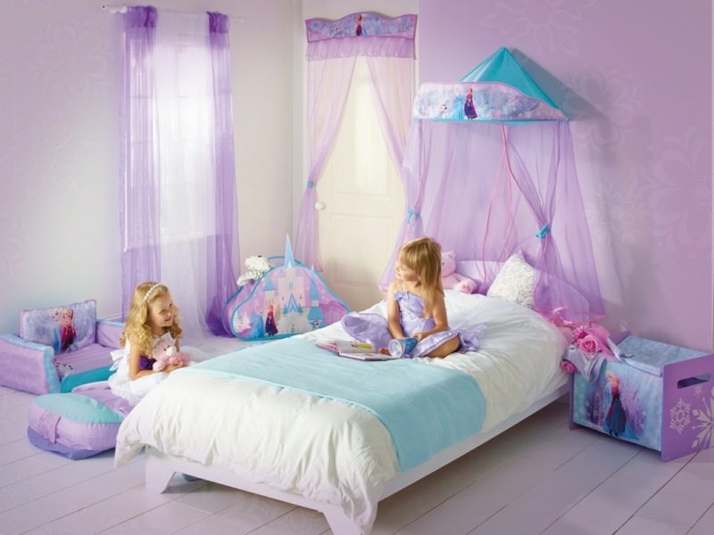 mitwachsendes Kinderbett mit Betthimmel Mädchenzimmer