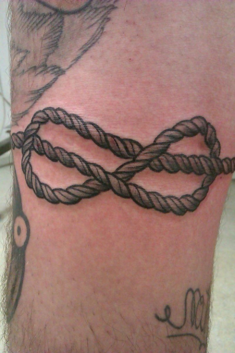 unendlich zeichen tattoo rope