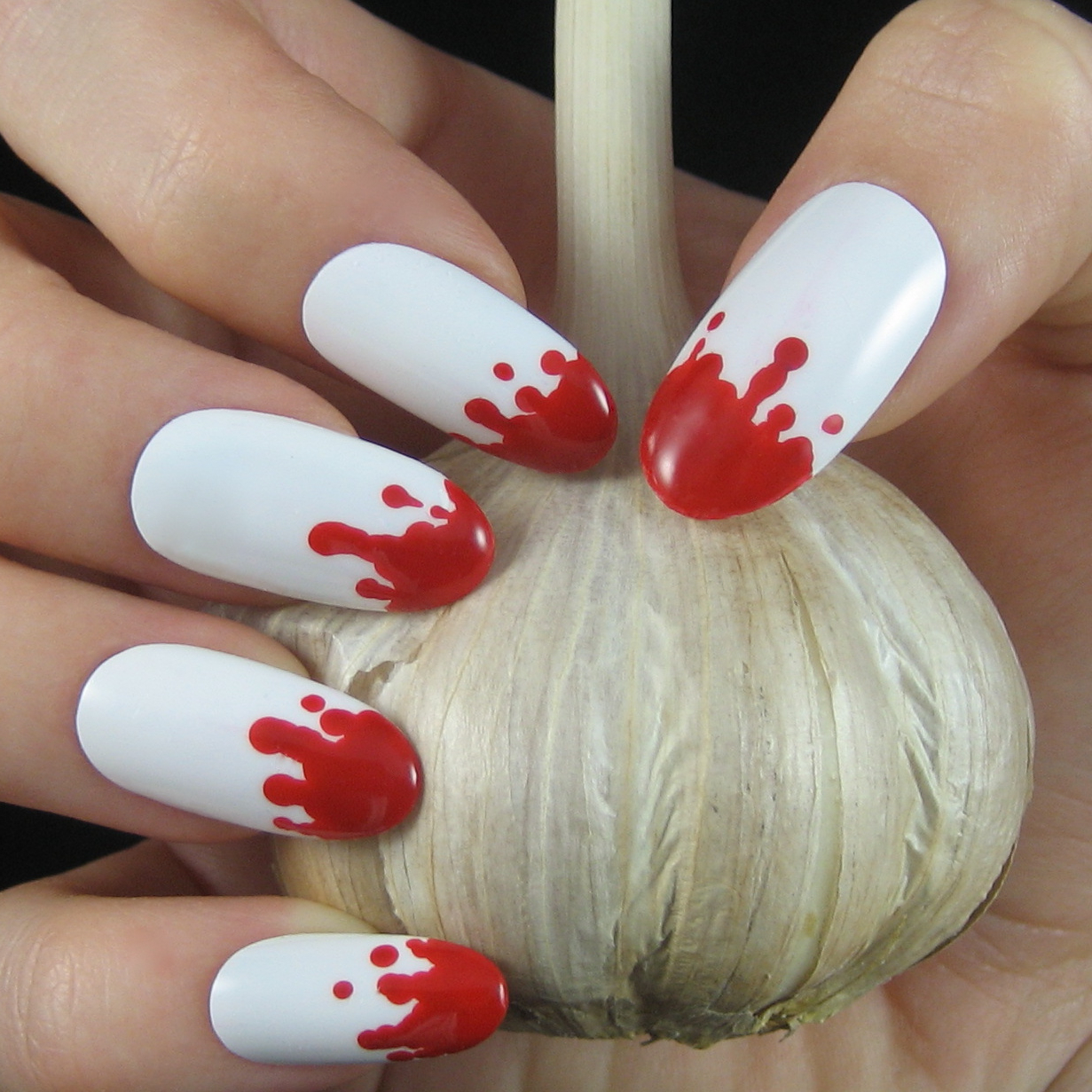 Halloween Rot Nageldesign 3 Anleitungen für blutige Nägel Halloween, Nageldesign ZENIDEEN