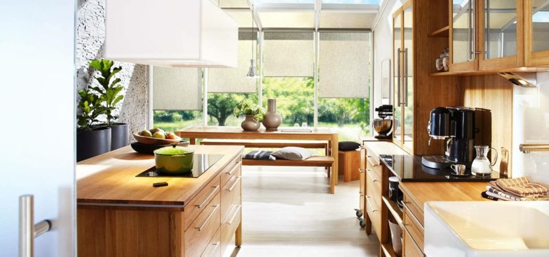 modulare Küche aus Massivholz im Landhaus Stil