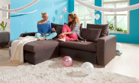 Jugendzimmer einrichten - Sofa und Sessel sind ein Trend