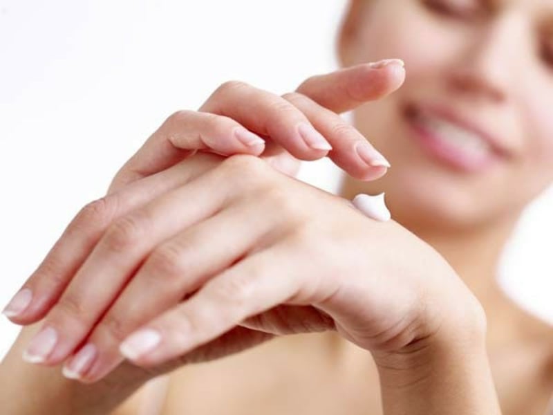 Handcreme selber mache die Haut im Winter pflegen