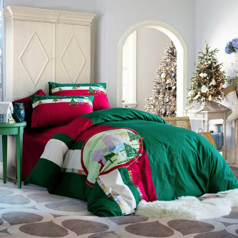 Bettwäsche zu Weihnachten typische Weihnachtsfarben und -motive