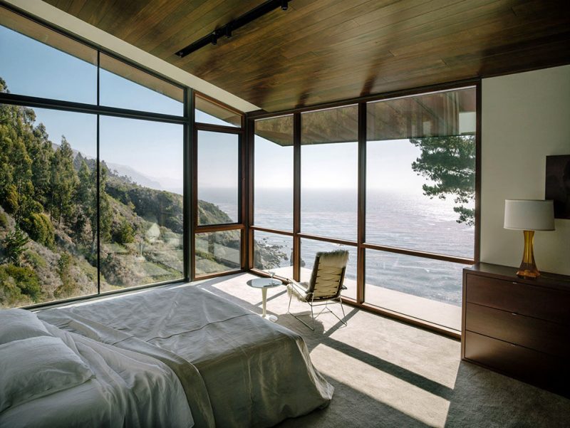 Bodentife Fenster sorgen für schönes Leben hinter voll verglasten Wänden