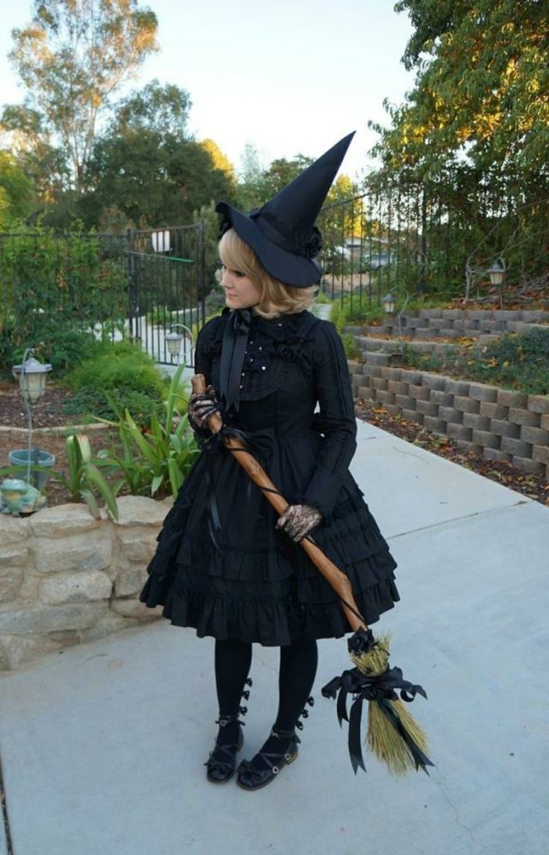 klassische Halloween Kostüme Hexe