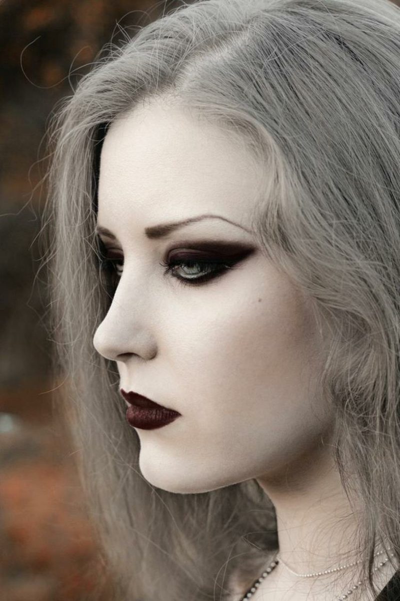Halloween Kostüme Hexe Make-up herrlich graue Haare