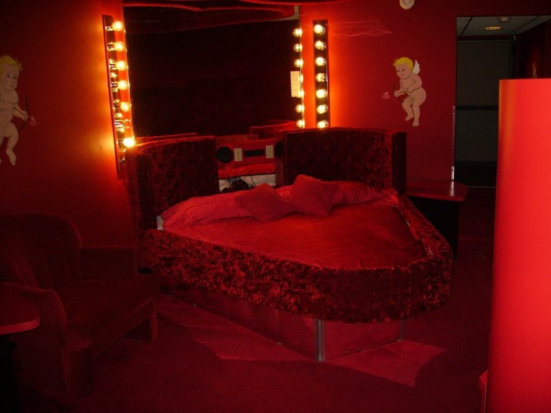 Romantisches Atmosphäre im Schlafzimmer zum Valentinstag!