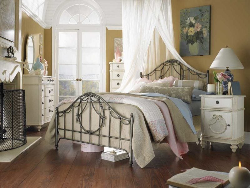 Möbel Landhausstil aus Rattangeflecht Schrank Bett Schlafzimmer Weiß