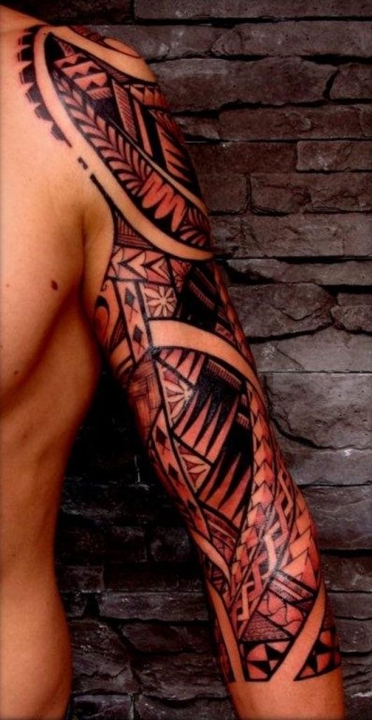 tattoos männer ärmel farbig abstrakte tattoo motive 