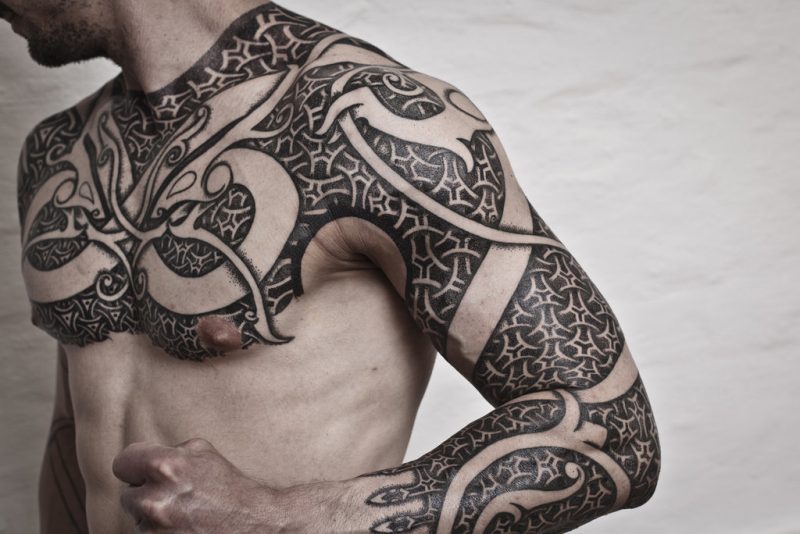coole tattoo ideen männer handarbeit körpermalerei tattoos männer