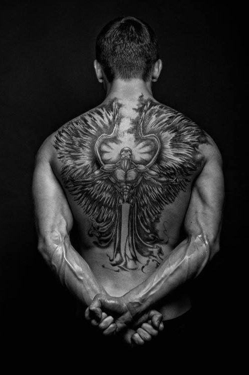 kämpfer engel tattoo ideen tattoos männer