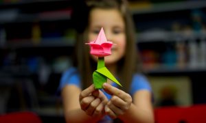 Origami Blume basteln Anleitung