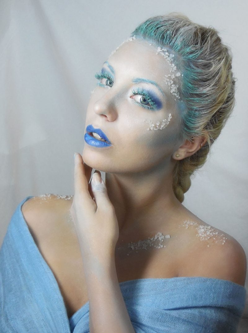 schneekönigin karneval kostüm schminkе weiß blau verkleidung ideen