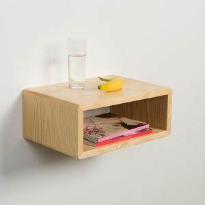 Nachttisch zum Einhängen - praktische Schlafzimmerlösung - Möbel