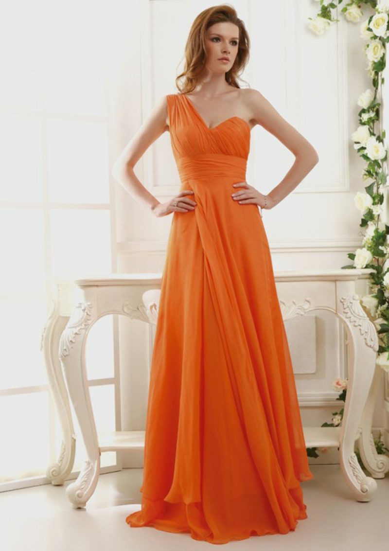 Tolle Ideen F r Die Hochzeit Brautkleid In Apricot Farbe