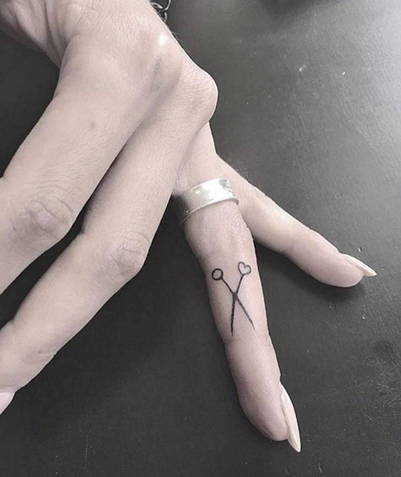 Finger Tattoo für Frauen 