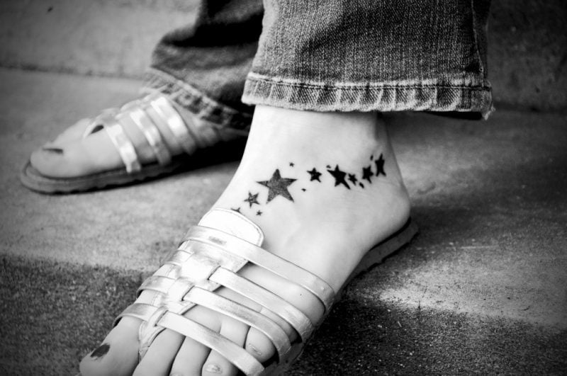 stern tattoos männer tattoos frauen stern tattoo bedeutung coole tattoo ideen