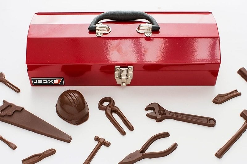 vatertagsgeschenk ideen vatertag vatertagsgeschenke werkzeuge aus schokolade bierholster diy geschenk
