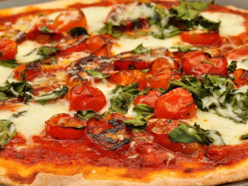 pizza margherita chefkoch Traditionelle neapolitanische Pizza Margherita