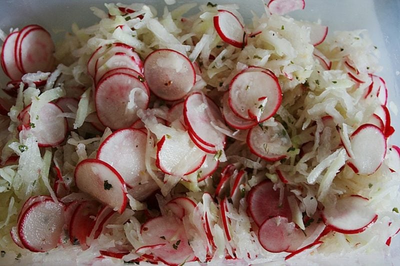 Radieschen gesund Kohlrabi-Radieschen-Salat