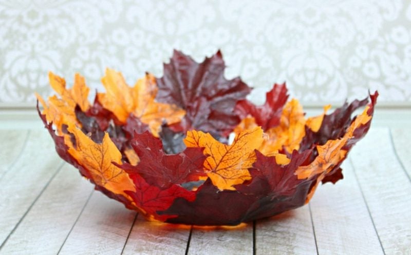 Herbstdeko kreative Ideen mit Herbstlaub