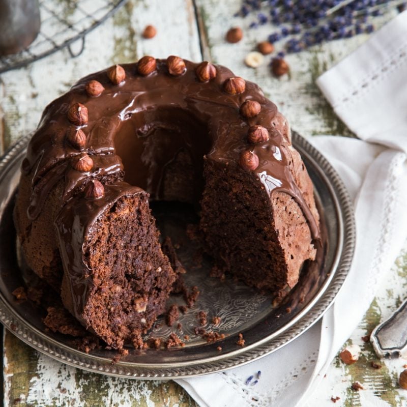 Kuchen vegan Schokoladenkuchen mit Haselnüssen
