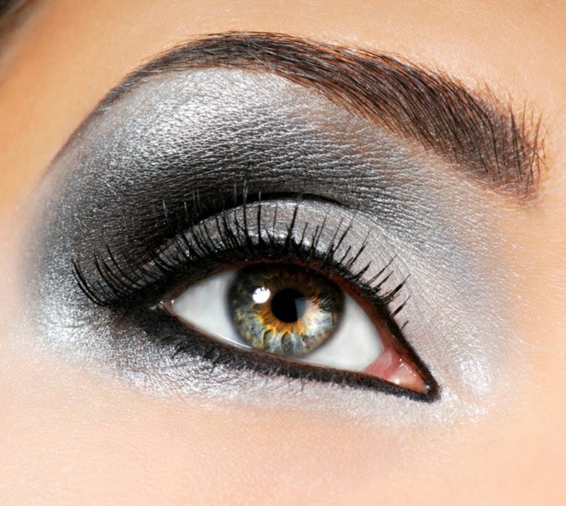 Smokey Eyes Schminken Hifreiche Tipps Fur Einen Perfekten Look